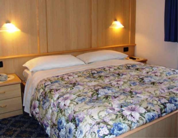 Albergo Fiordaliso Canazei Eksteriør billede